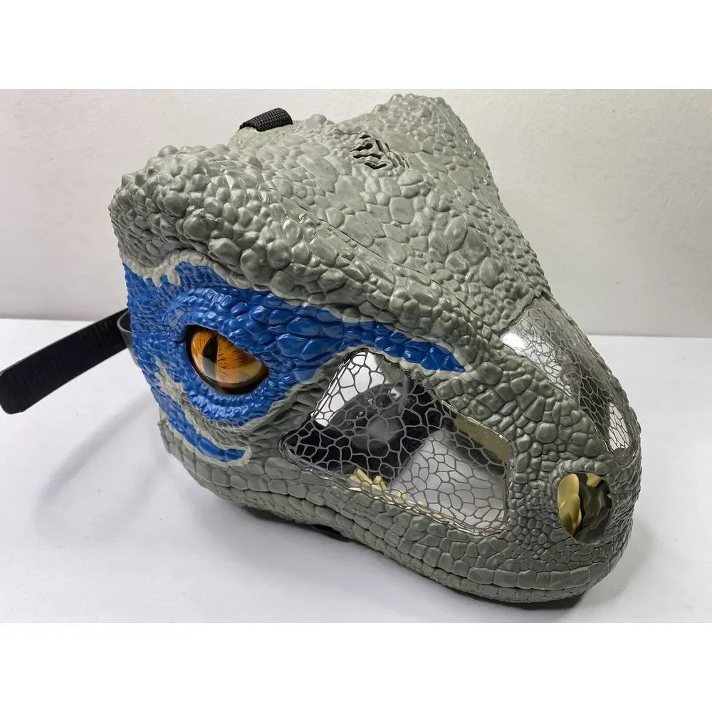 Jurassic World Dinosaur Mask Chomp N Roar Helmet Velociraptor Blue Raptor 2017